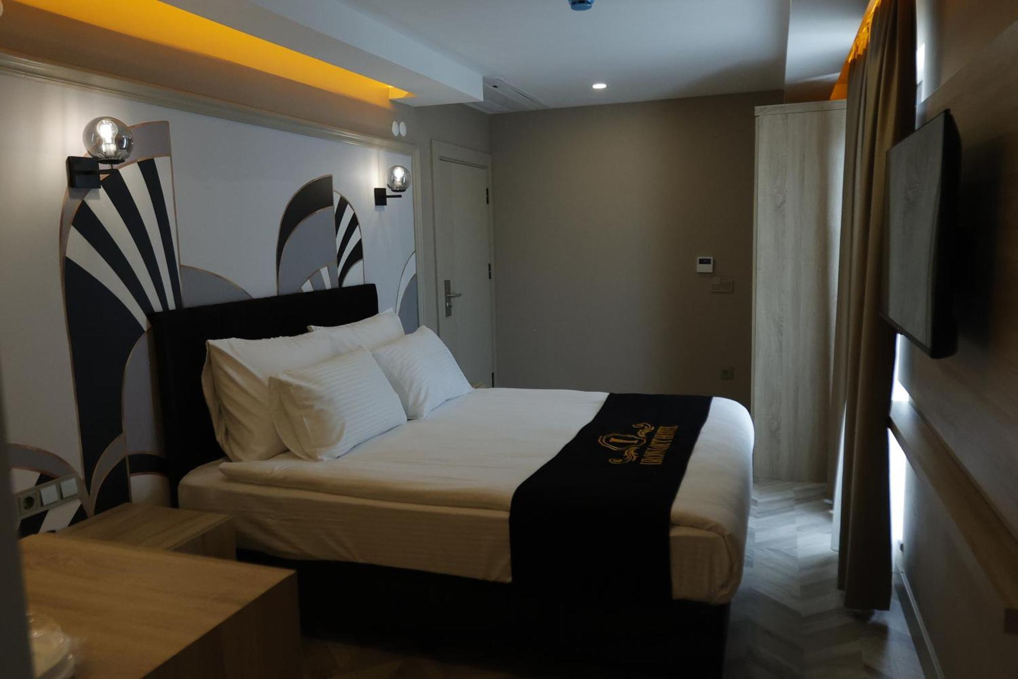 Iron Loft Hotel 伊斯帕尔塔 外观 照片