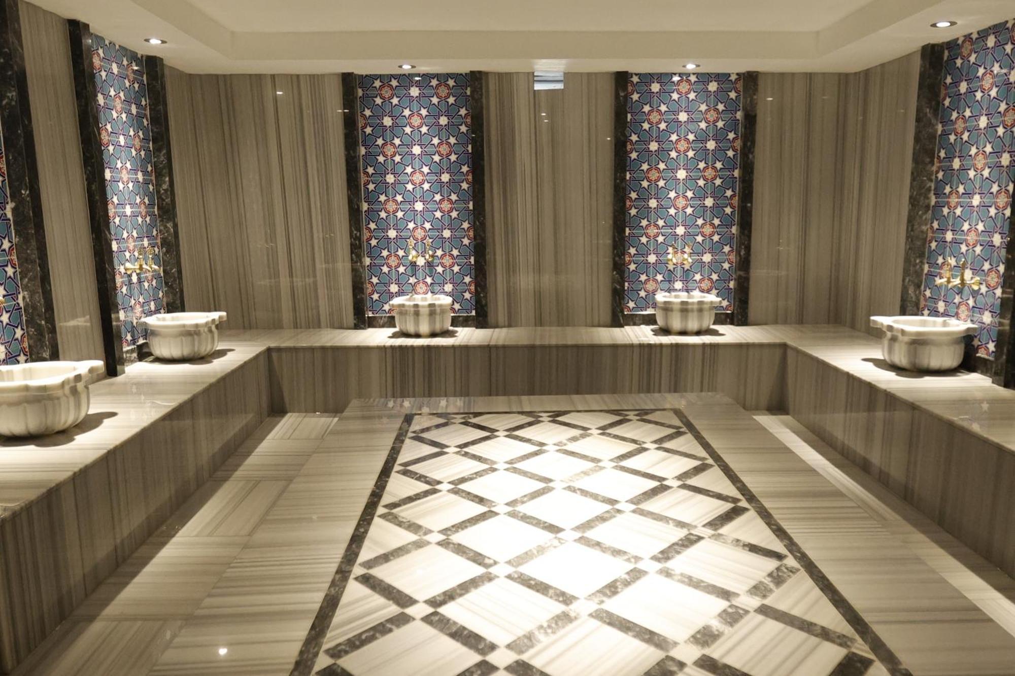 Iron Loft Hotel 伊斯帕尔塔 外观 照片