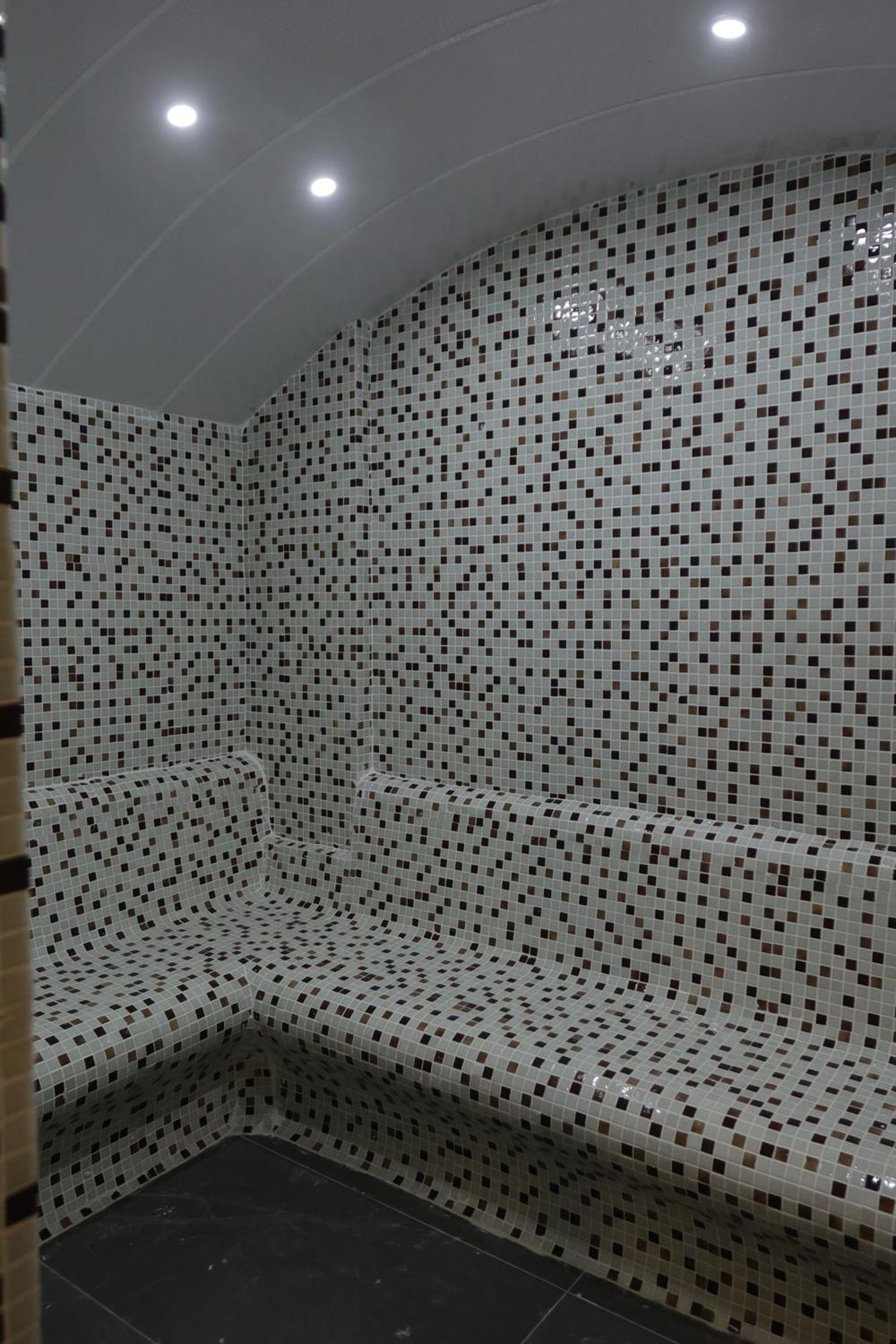 Iron Loft Hotel 伊斯帕尔塔 外观 照片